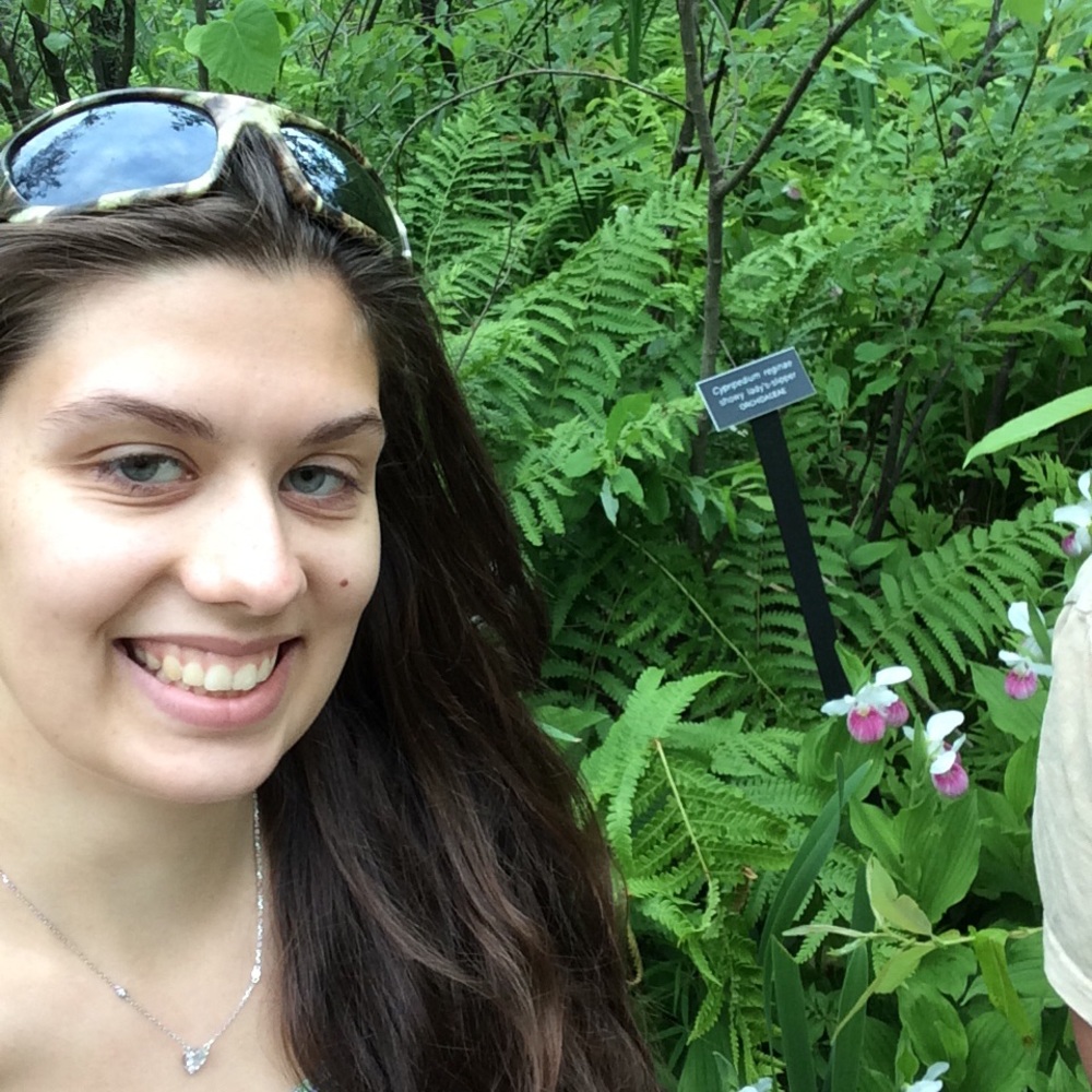 Meet your Posher, Laurie